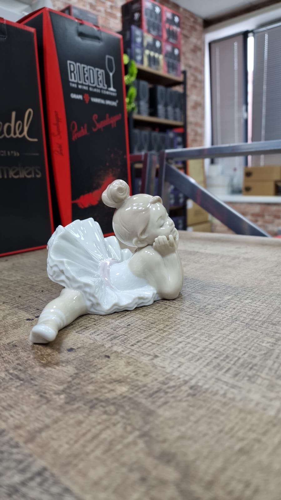 Статуэтка NAO Ready For My Debut 2001688