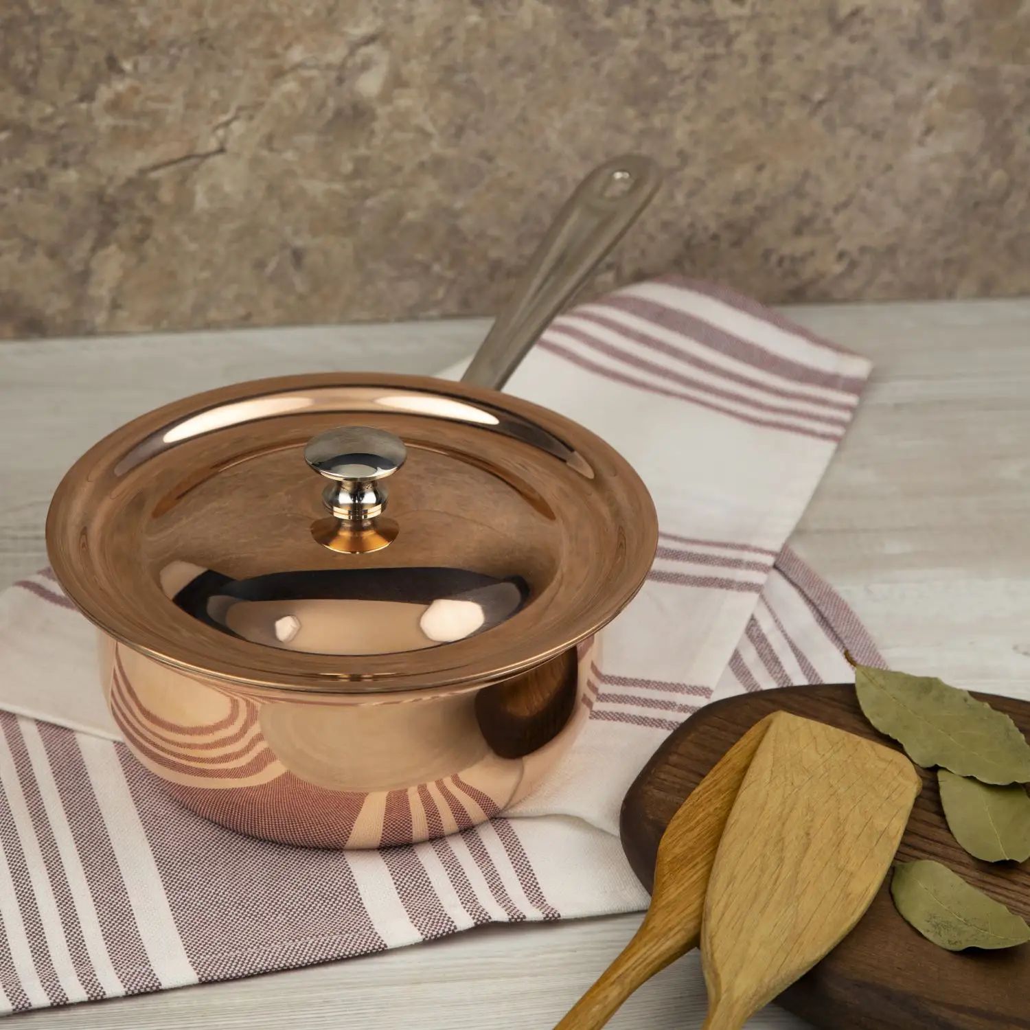 Ковш с крышкой Кольчугинский Мельхиор KM109109