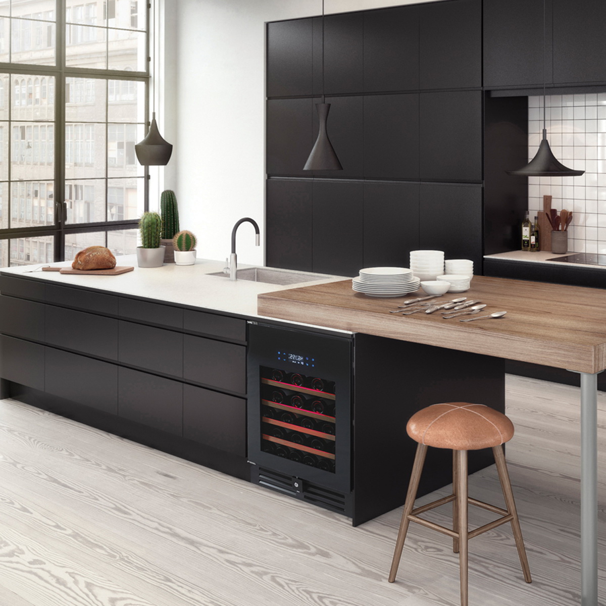 Винный шкаф Temptech EX60DRB Elegance