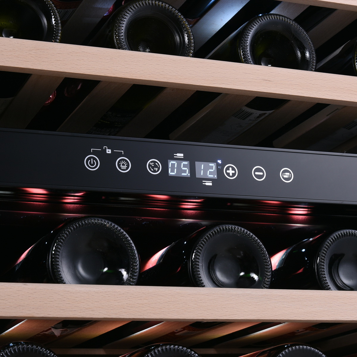 Винный шкаф Temptech Premium VWCR155DS