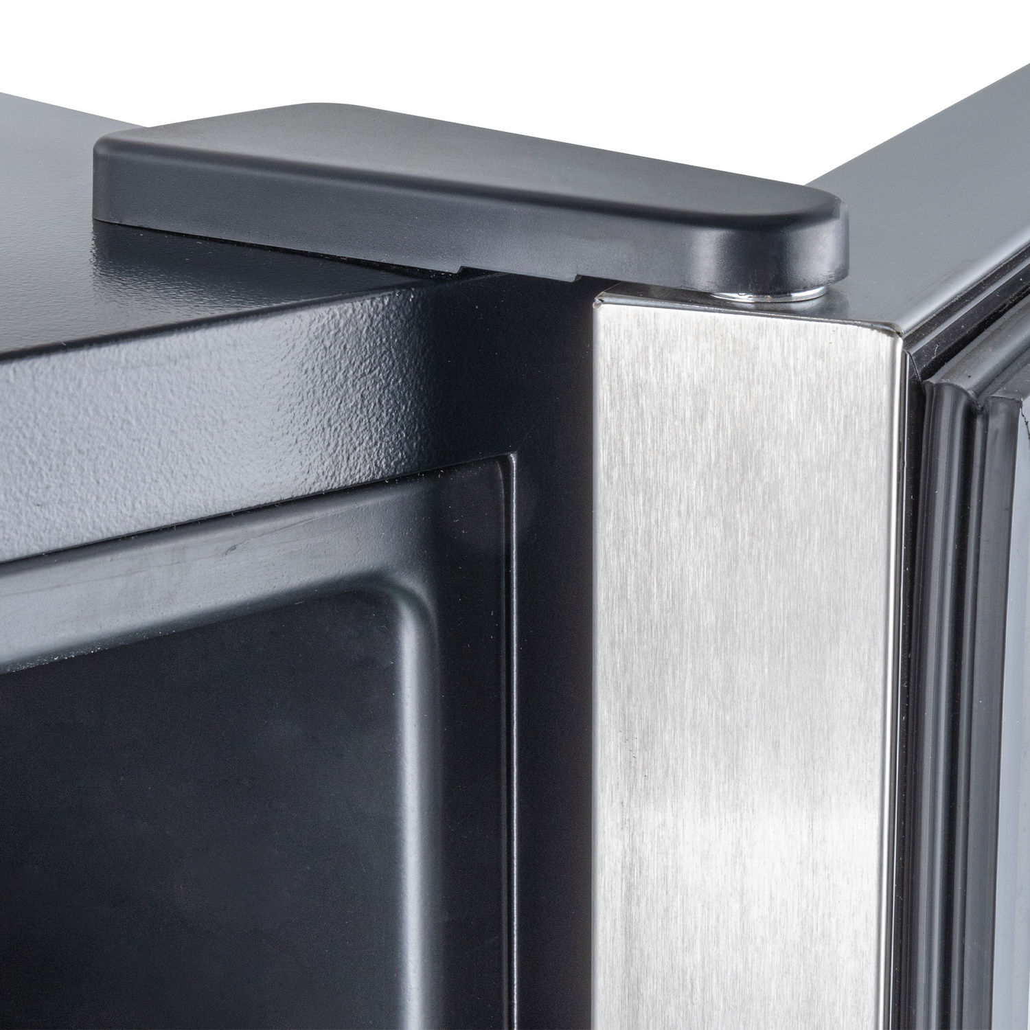 Винный шкаф Temptech WP120DCB Premium