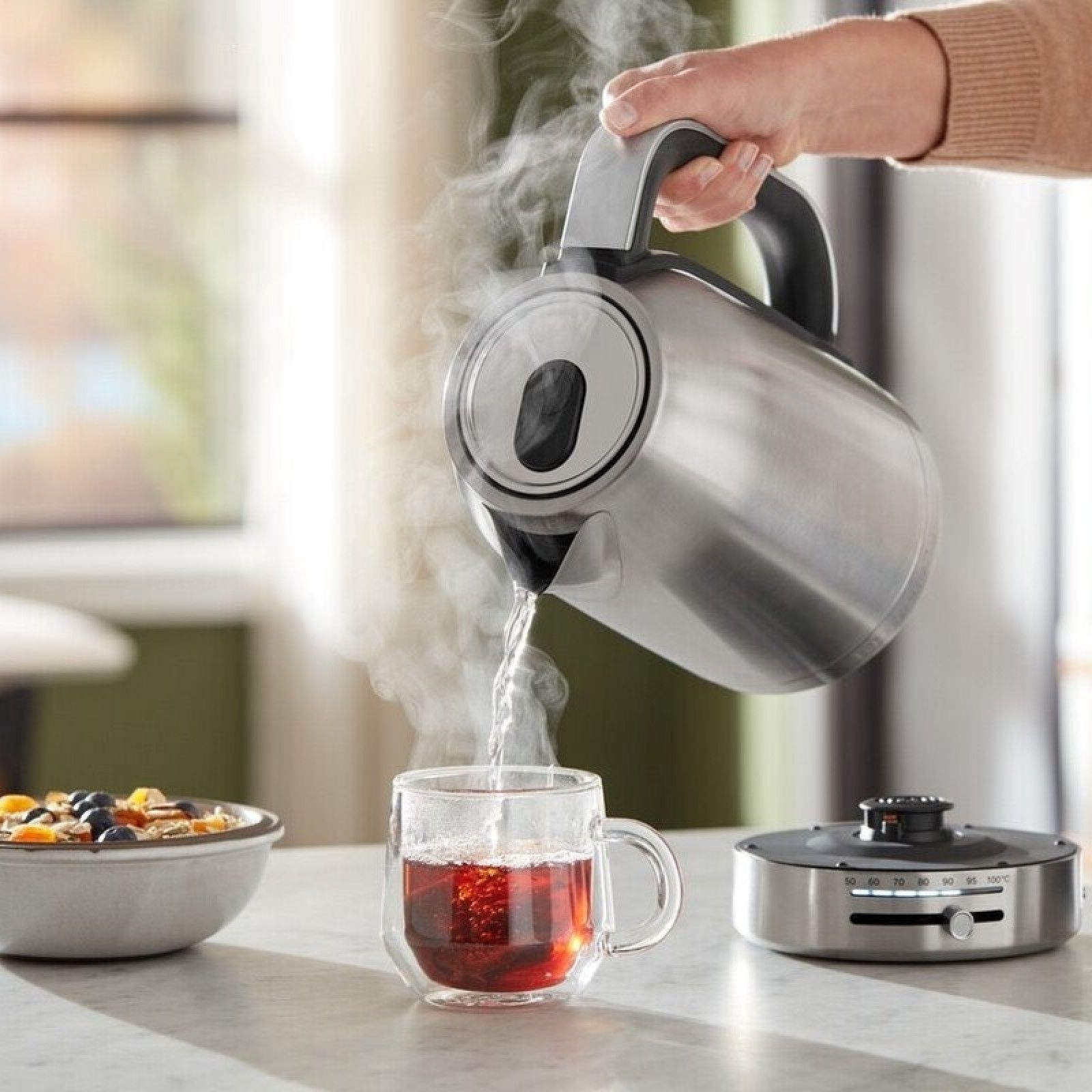 Электрочайник KitchenAid Electric Kettle Brushed Stainless Steel KEK1701SX