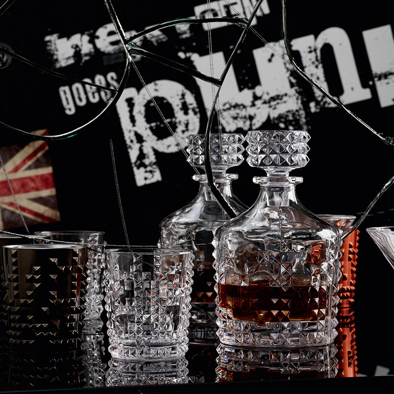 Штоф для виски Nachtmann Punk Decanter 99505