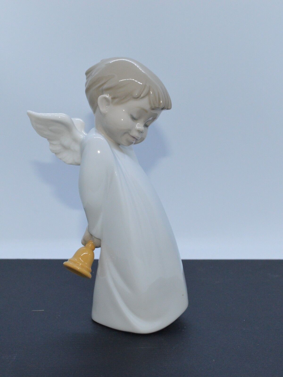 Статуэтка NAO Shy Little Angel 2001889