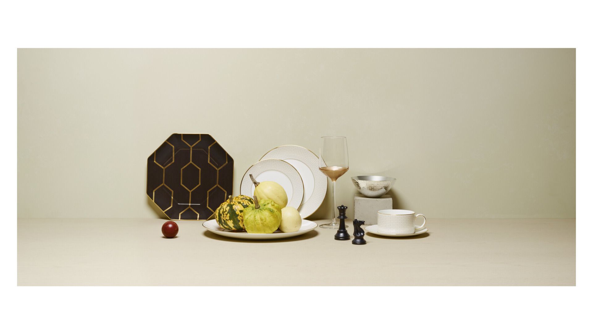 Тарелка десертная Wedgwood Gio Gold Side Plate 40007540