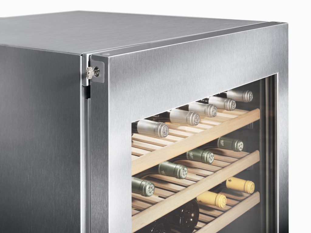 Винный шкаф Liebherr UWTes 1672