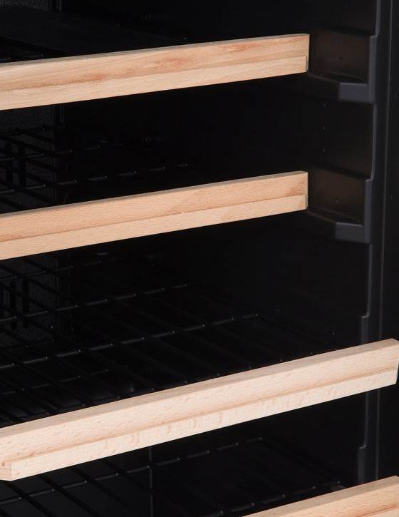 Винный шкаф La Sommeliere LS38A