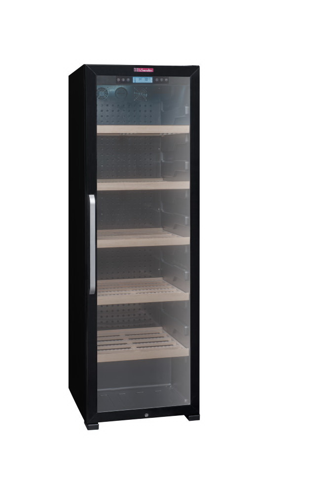 Винный шкаф La Sommeliere CTVNE230A