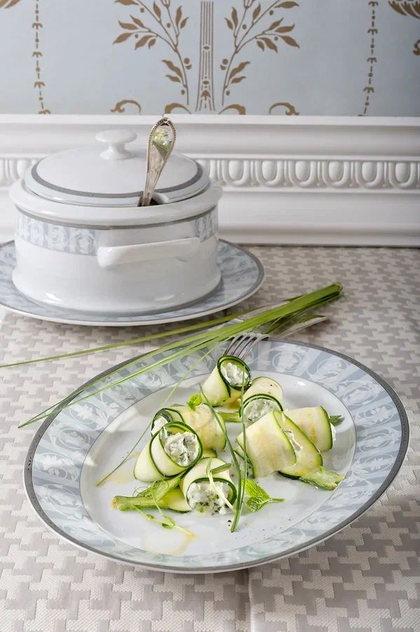 Обеденный сервиз Leander Sabina Šedý Ornament 02162124-1013