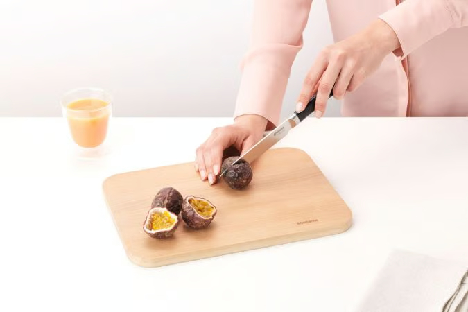 Разделочная доска Brabantia Chopping Board Medium Profile 260766