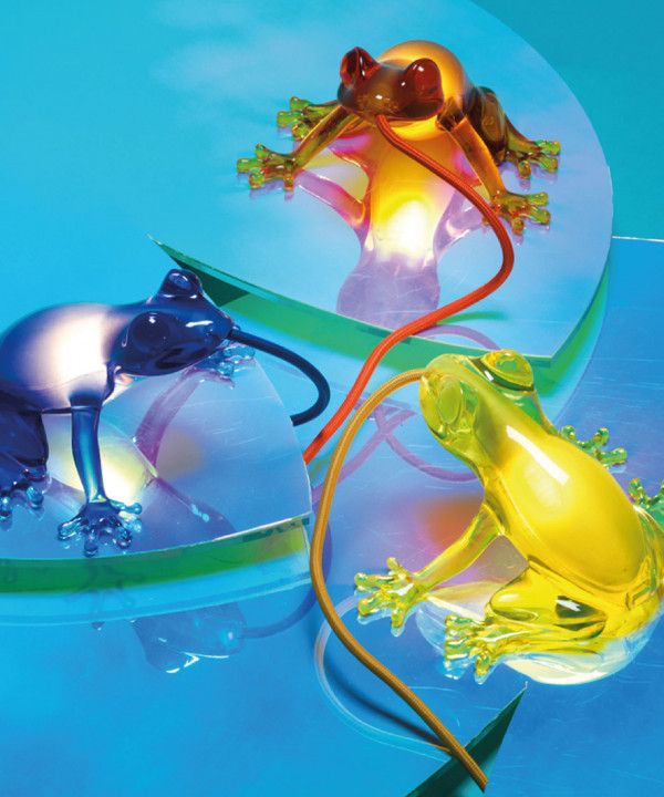 Настольная лампа Qeeboo Hungry Frog Emerald Lamp 59001EM