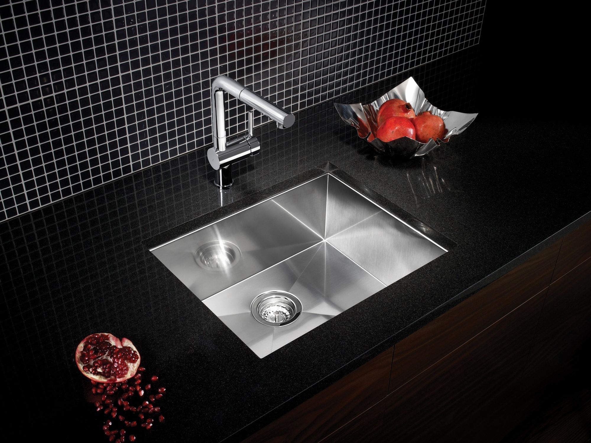 Кухонный смеситель Blanco Linus-S Galvanic Chrome 512402