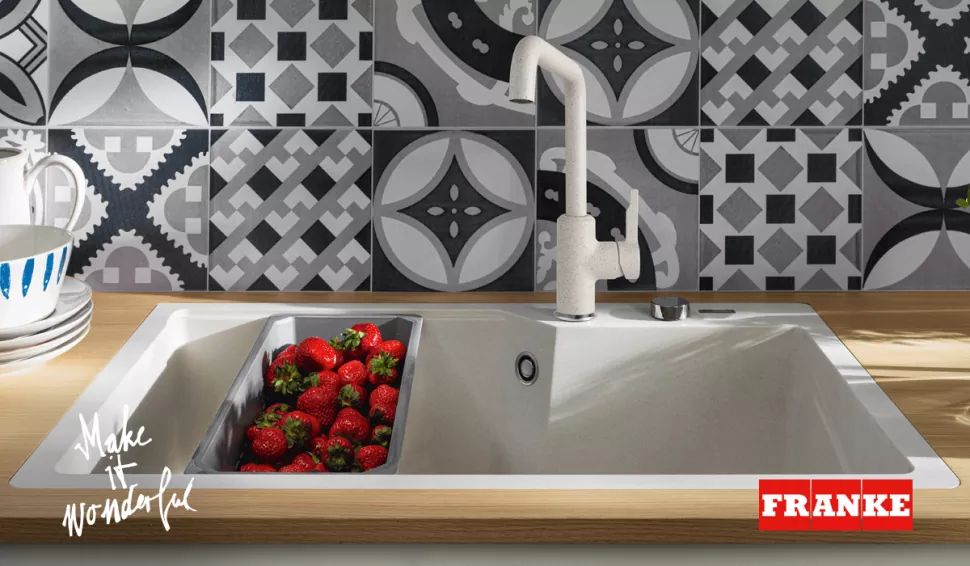 Кухонный смеситель Franke Urban White 115.0595.068