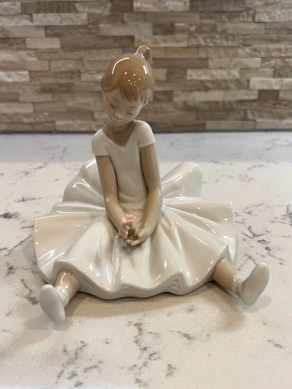 Статуэтка NAO Dreamy Ballet 2001456