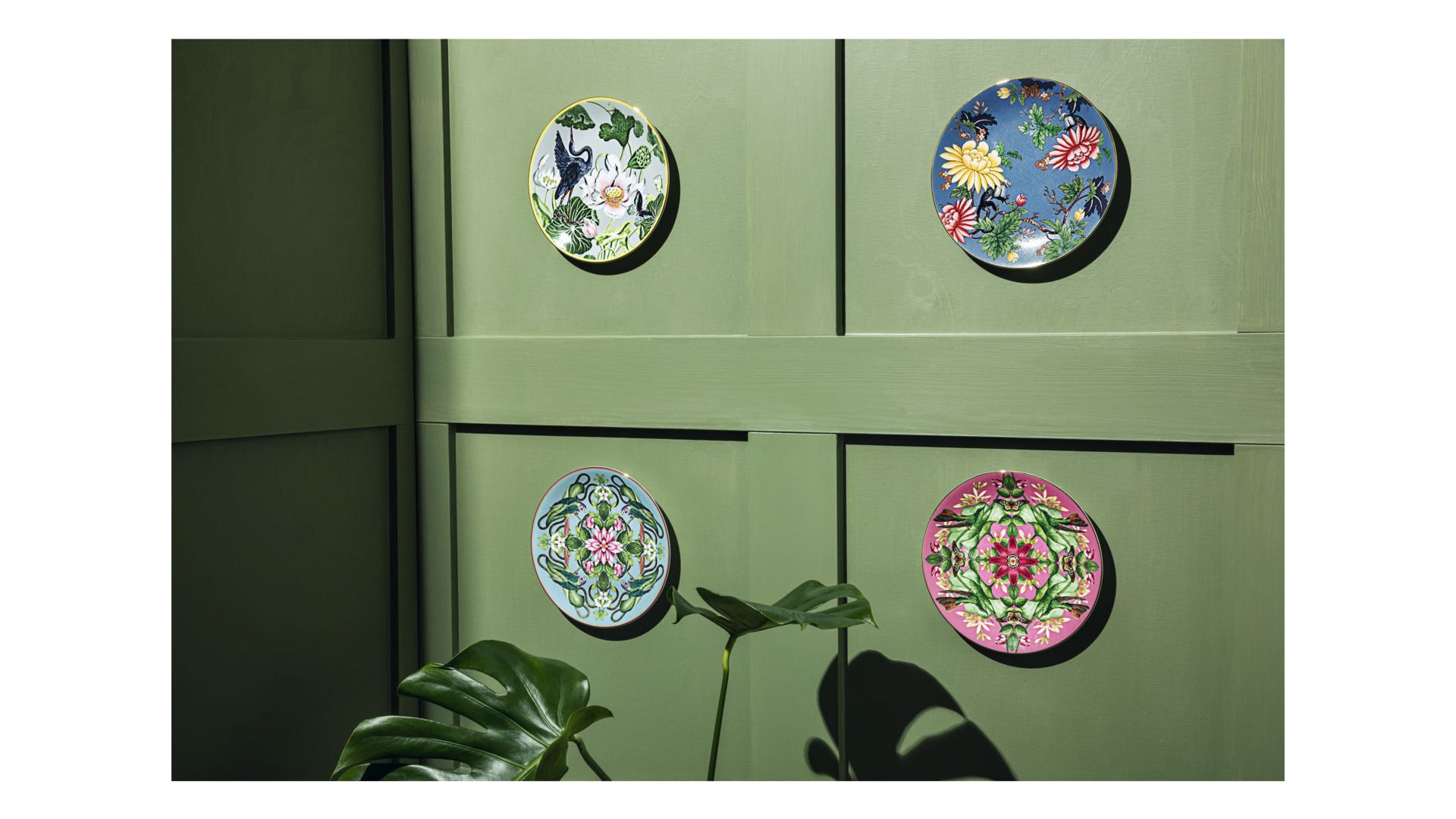 Тарелка десертная Wedgwood Wonderlust Pink Lotus Plate 1057260