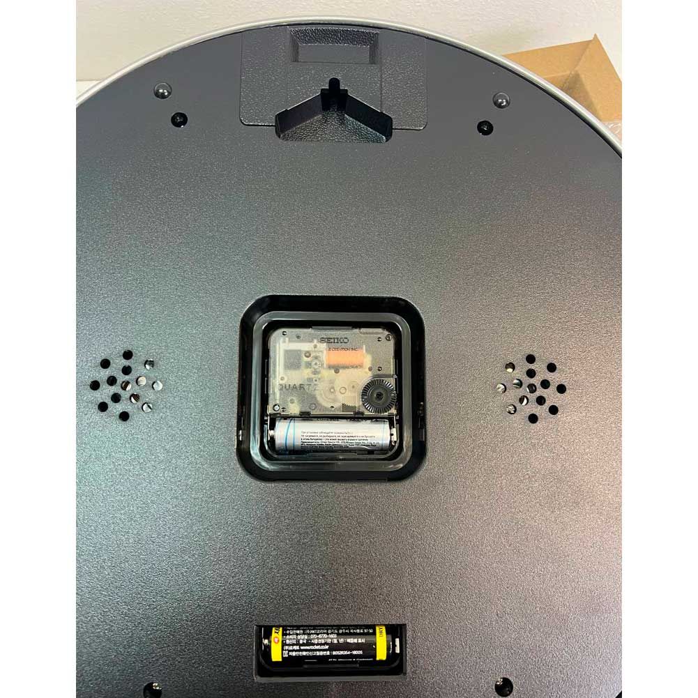 Настенные часы Seiko Quartz Wall Clock QXA823S