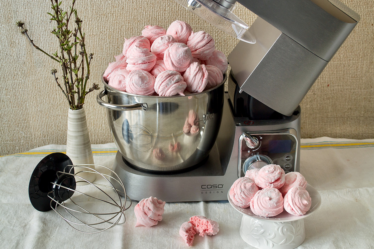 Кухонный комбайн Caso KM 1200 Chef