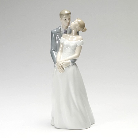 Статуэтка NAO Unforgettable Day 2001713