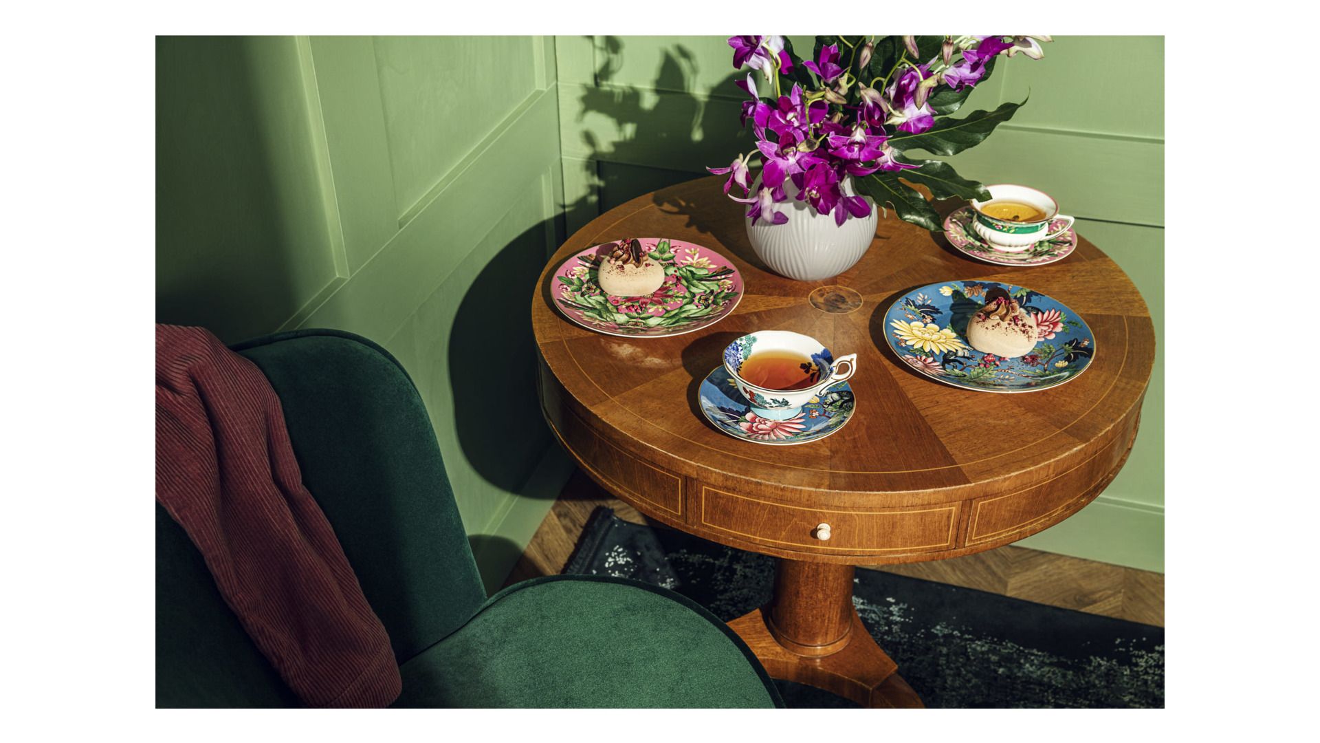 Тарелка десертная Wedgwood Wonderlust Pink Lotus Plate 1057260