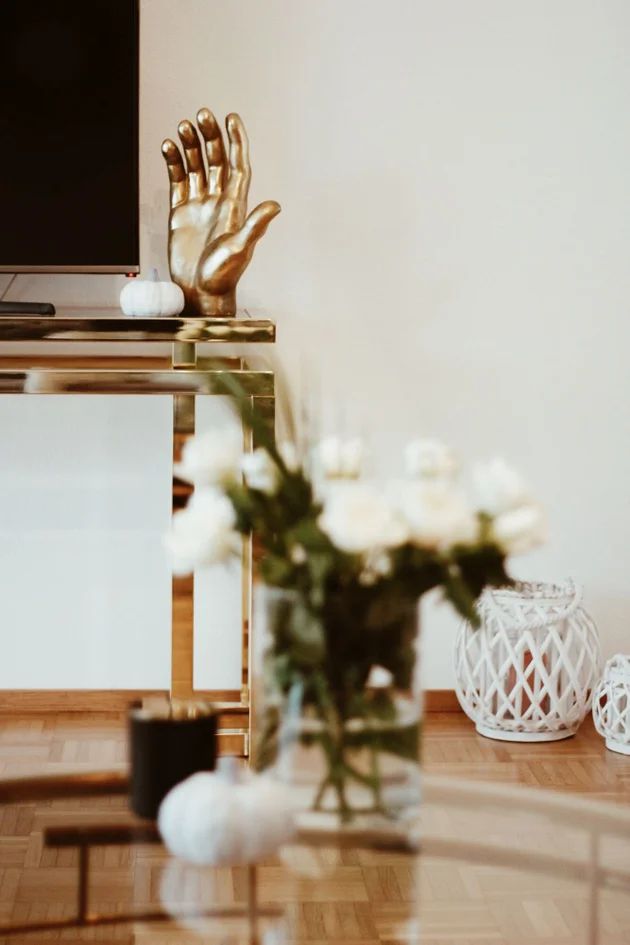 Фигурка KARE Deko Objekt Mano Gold 30201