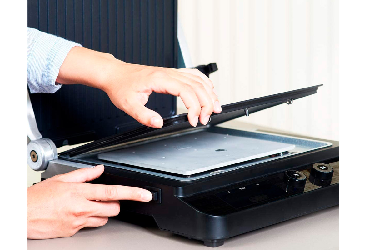 Гриль Black+Decker BXGR2000E