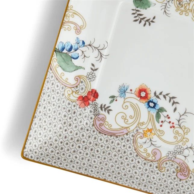 Блюдо квадратное Wedgwood Wonderlust Rococo Flowers Tray 40023912