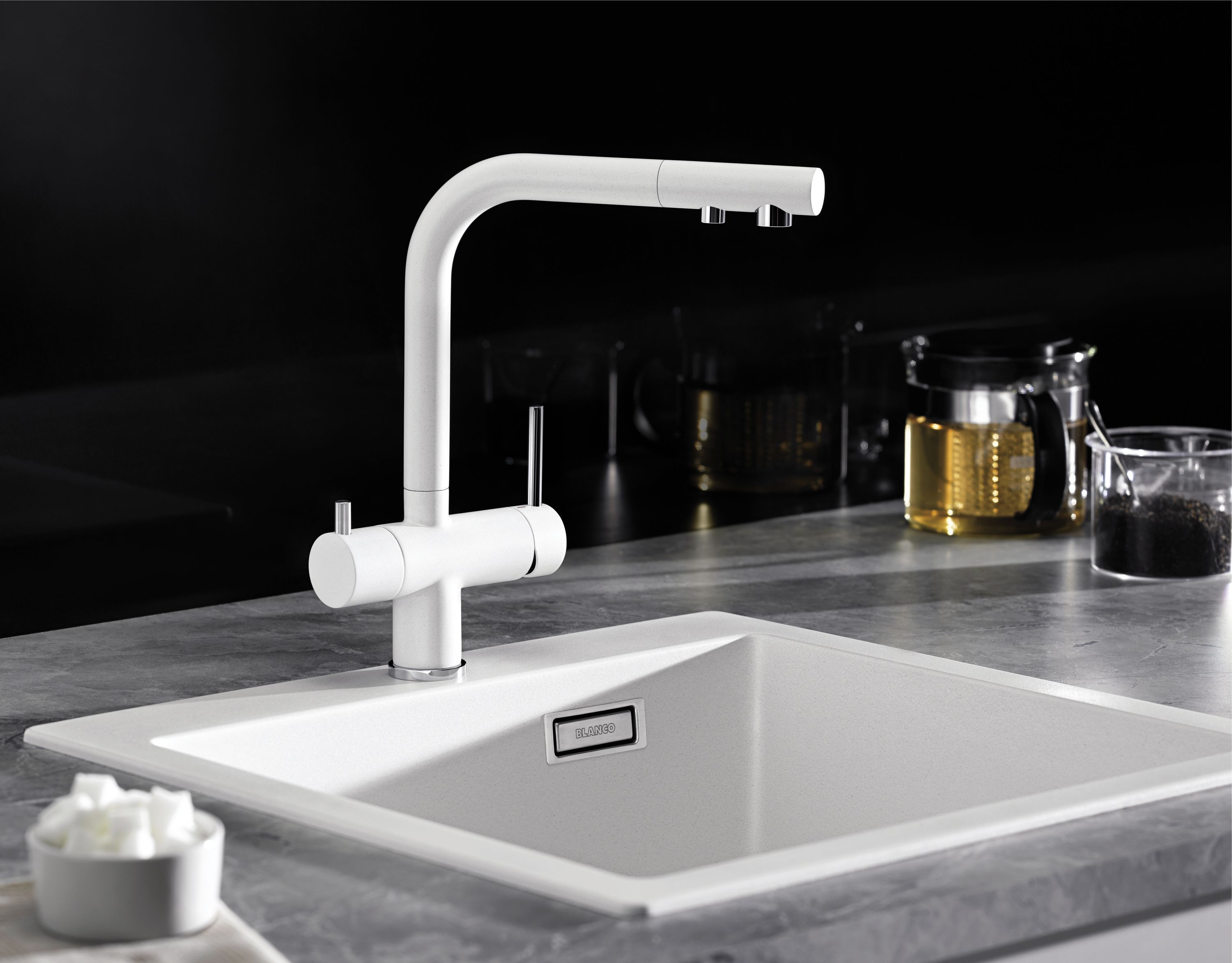 Кухонный смеситель Blanco Fontas II Black Matt 526670