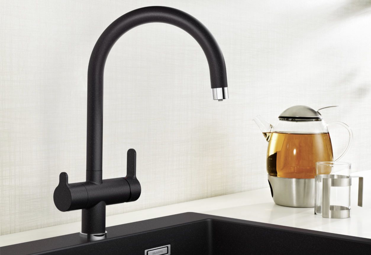 Кухонный смеситель Blanco Trima Silgranit-Look White 526268