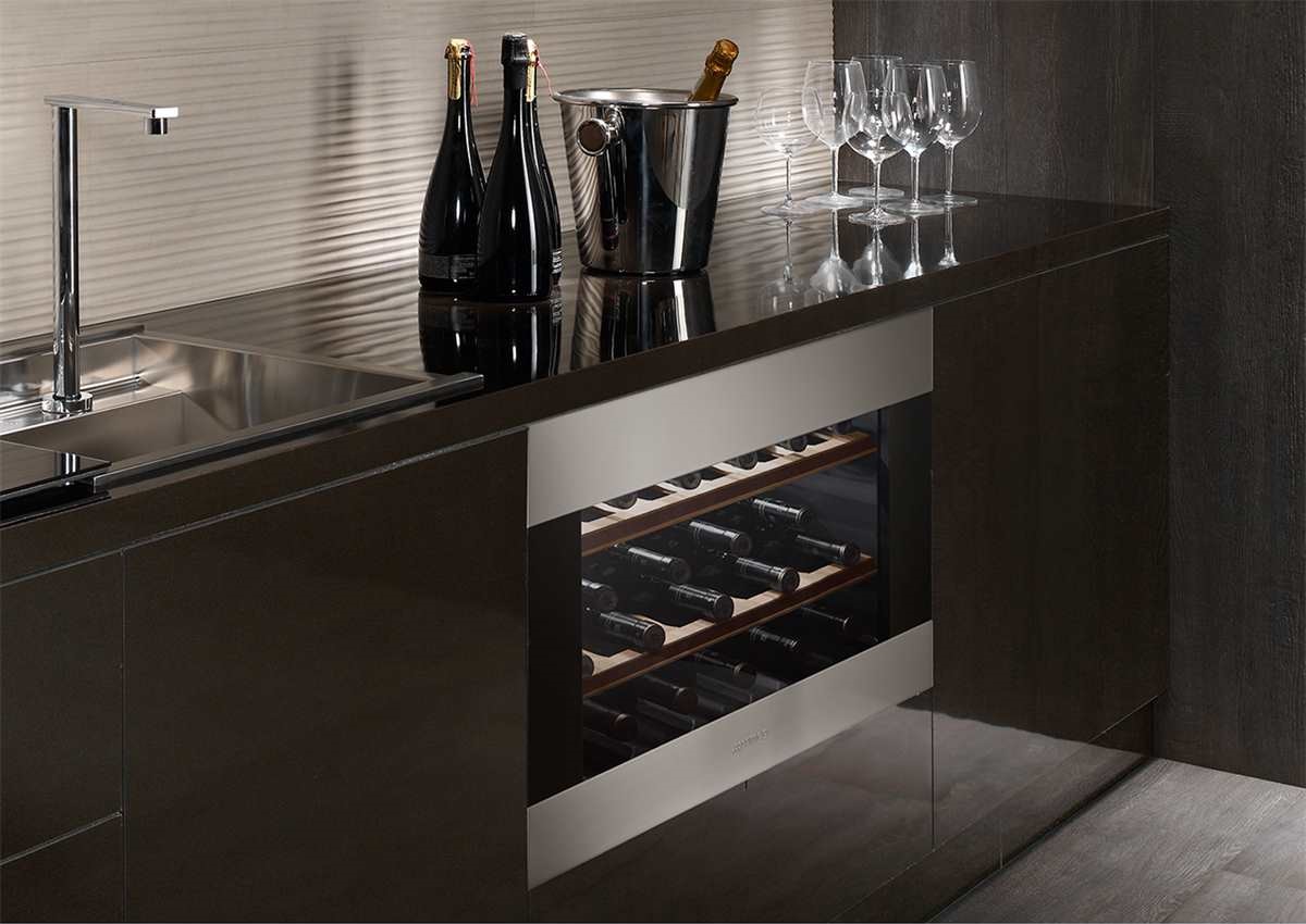 Встраиваемый винный шкаф SMEG CVI321X3