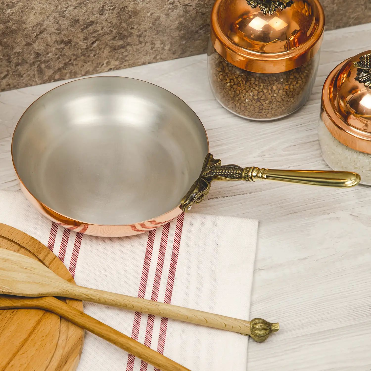 Сковорода с крышкой Кольчугинский Мельхиор KM111760