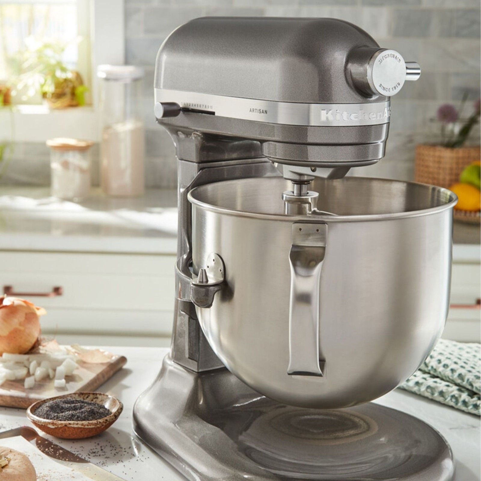 Миксер планетарный KitchenAid Artisan 5KSM70SHXEMS