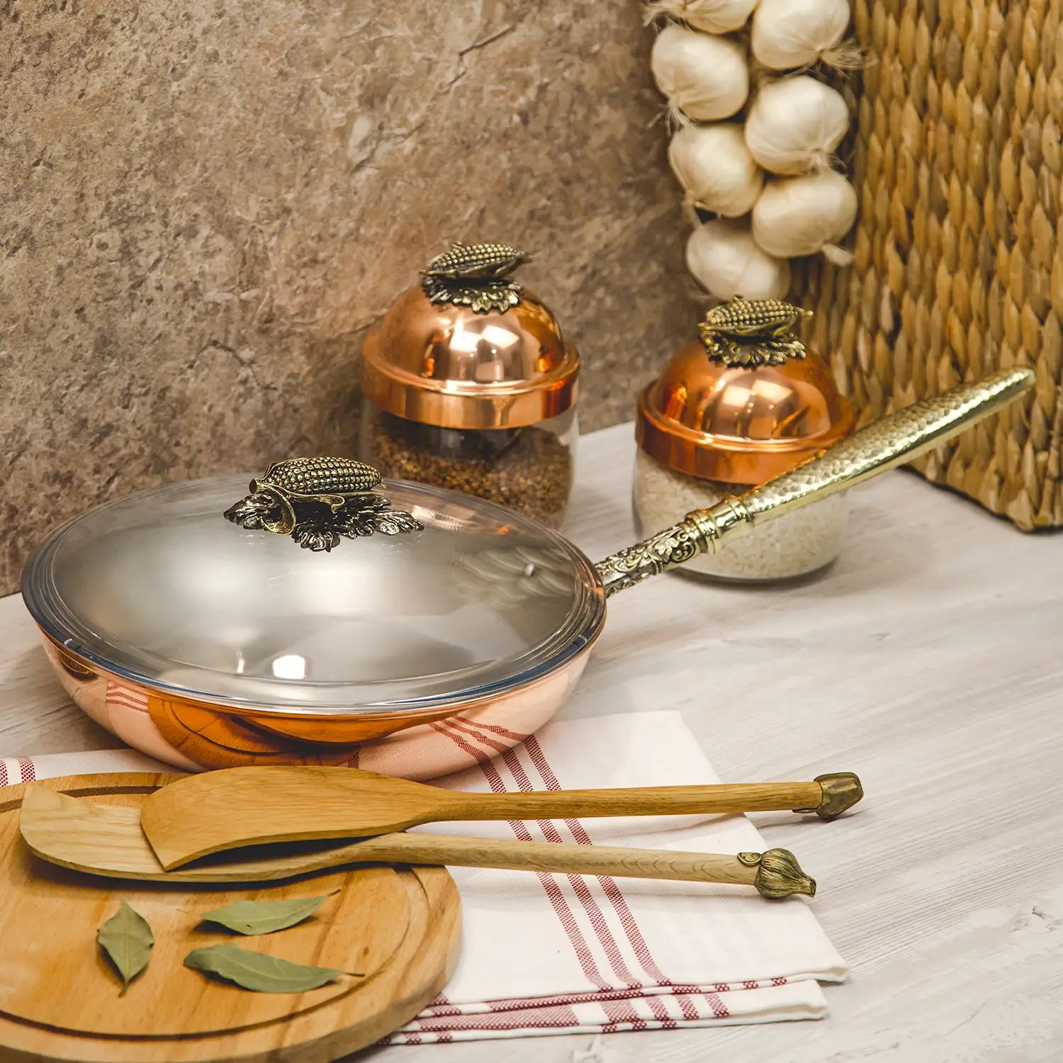 Сковорода с крышкой Кольчугинский Мельхиор KM111763