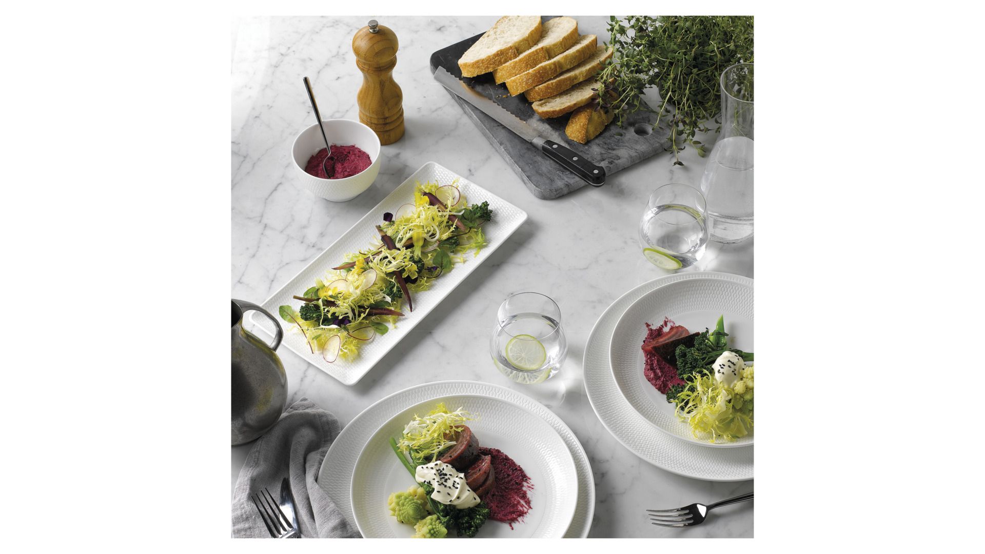 Блюдо прямоугольное Wedgwood Gio Rectangular Tray 40034167