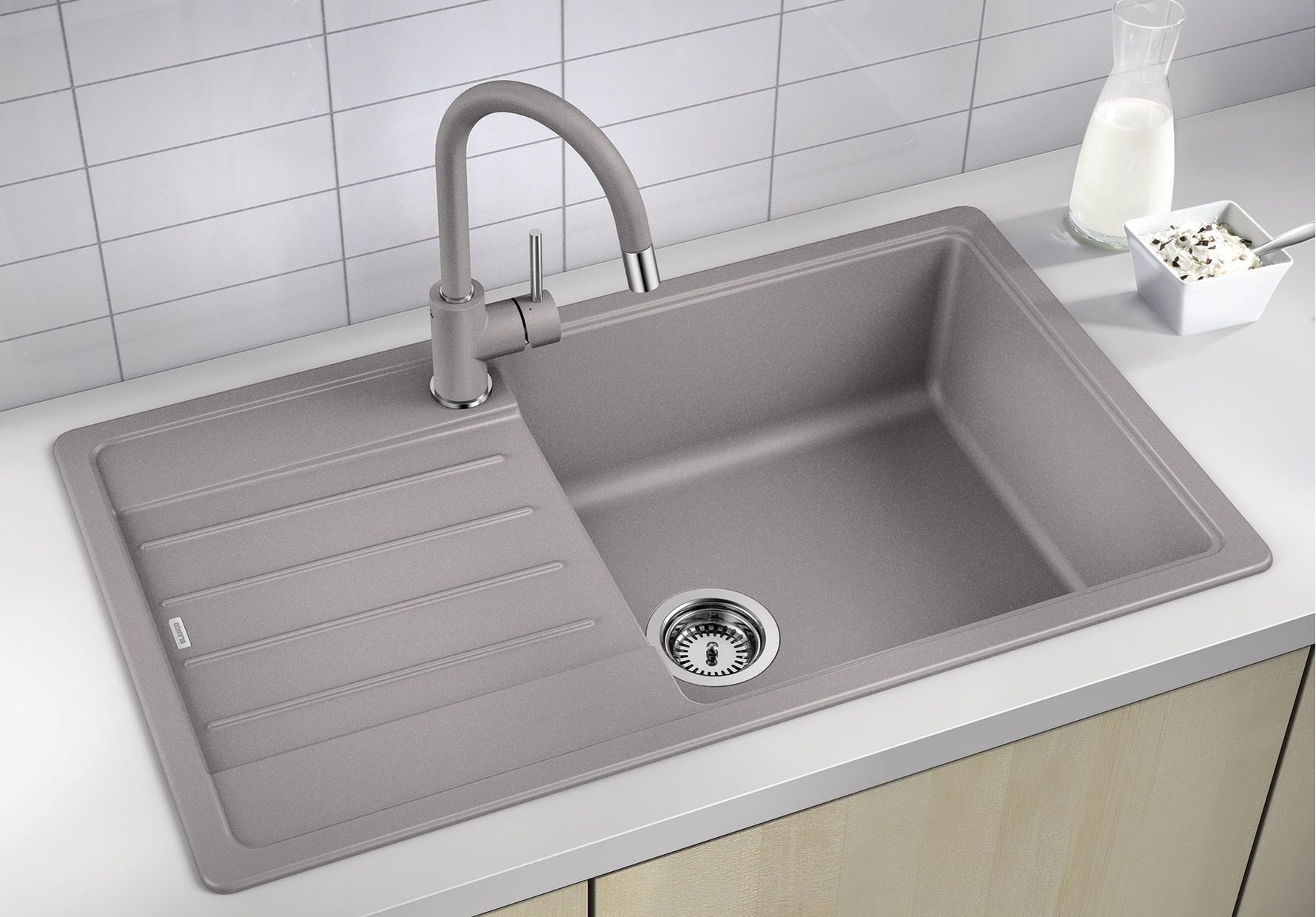 Кухонный смеситель Blanco Mida-S Black Matt 526653