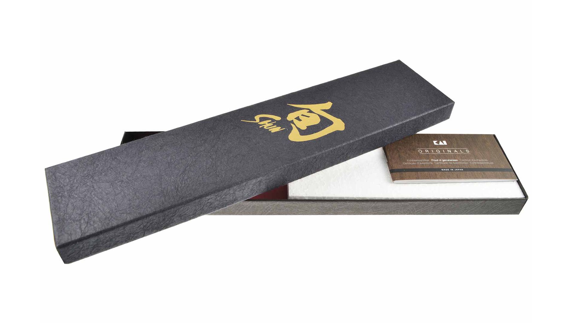 Нож поварской KAI Shun Classic Santoku DM-0702