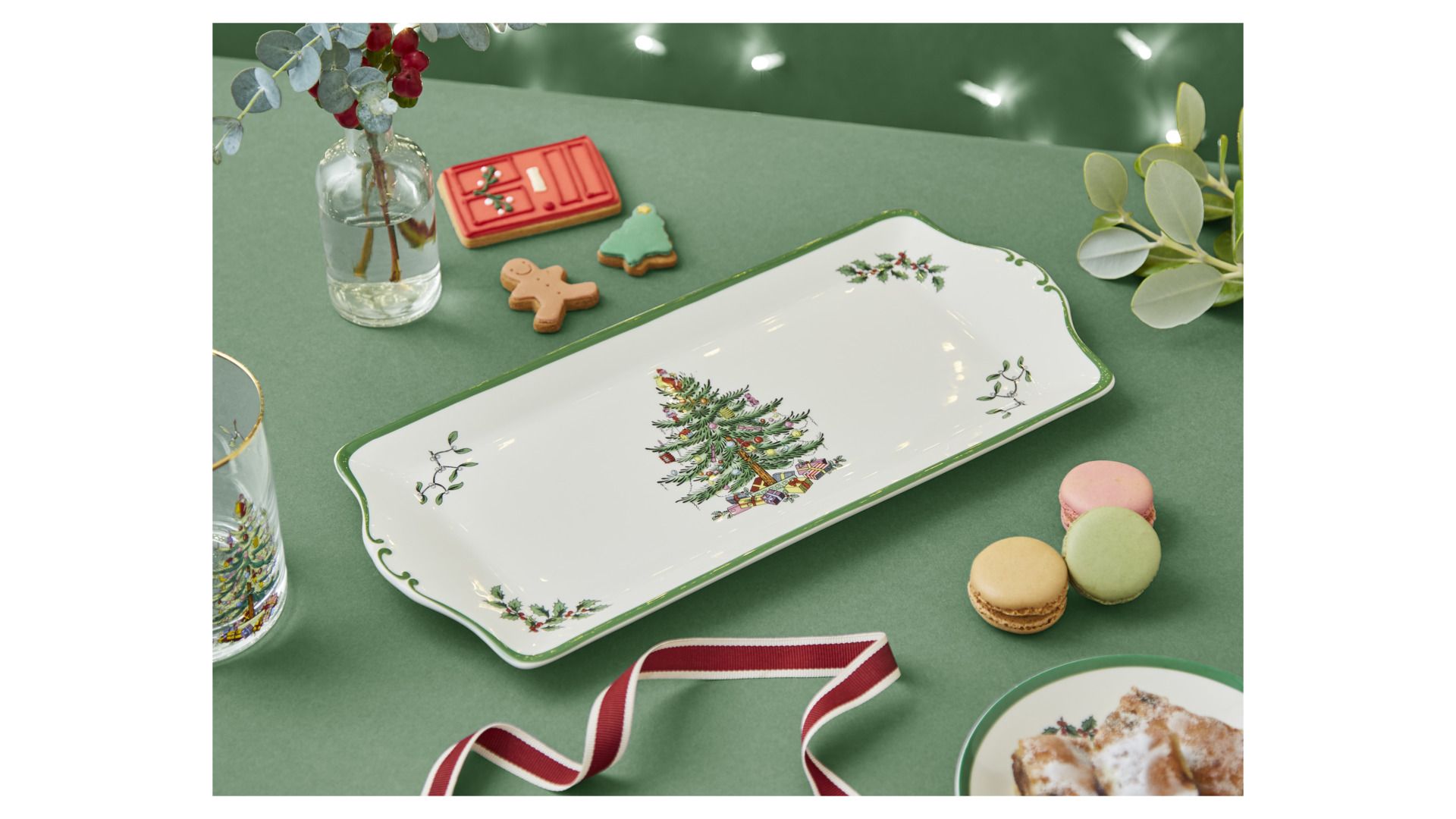 Блюдо прямоугольное Spode Christmas Tree Sandwich Tray XTRO2180