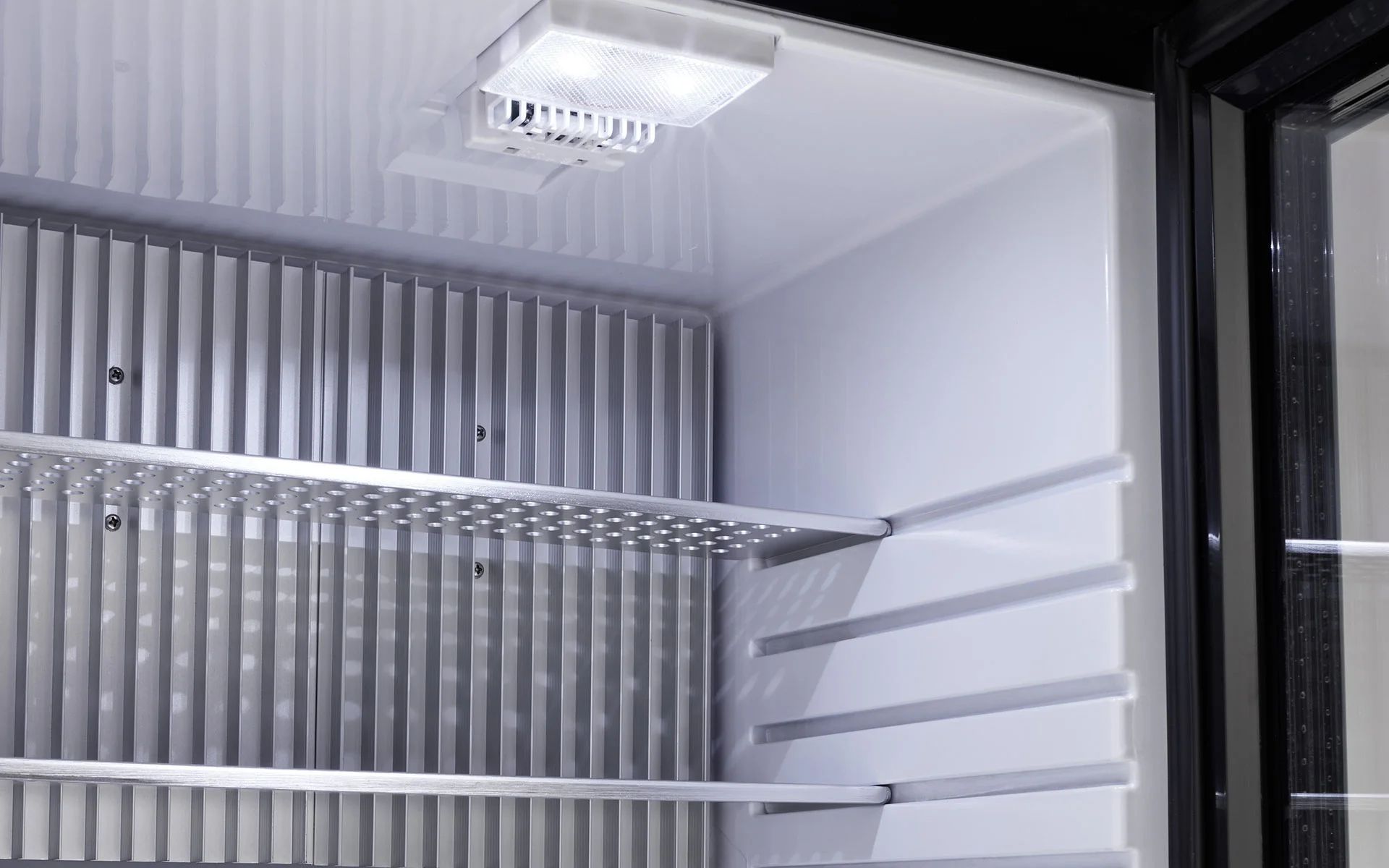 Минибар INDEL B Drink 60 Plus PV