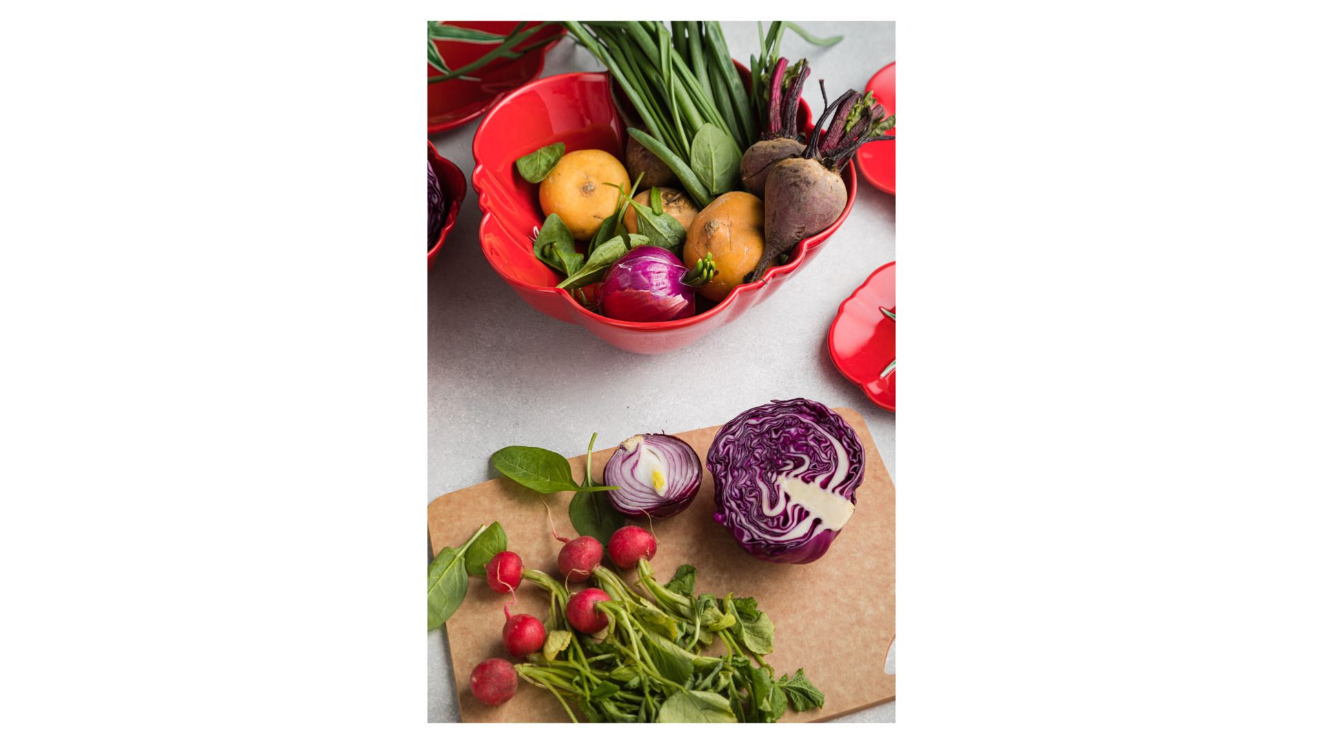 Салатник Bordallo Pinheiro Tomato Salad Bowl 65022237