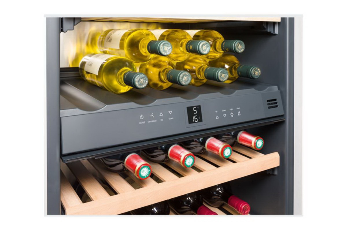 Встраиваемый винный шкаф Liebherr EWTgb 2383
