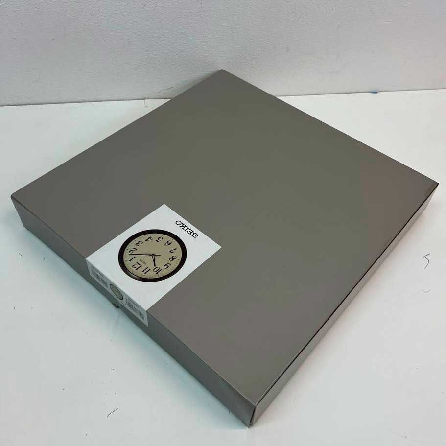 Настенные часы Seiko Quartz Wall Clock QXA776K