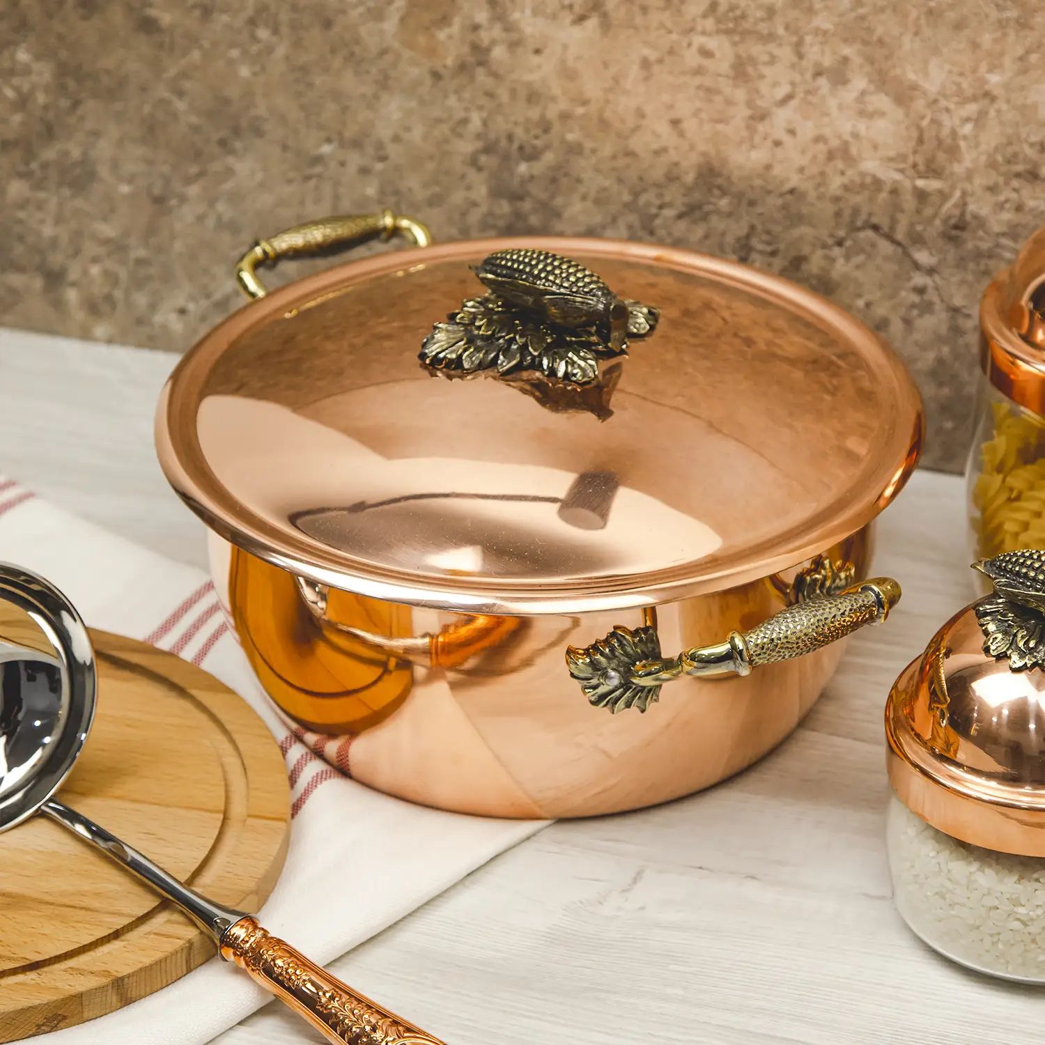 Кастрюля с крышкой Кольчугинский Мельхиор KM111759