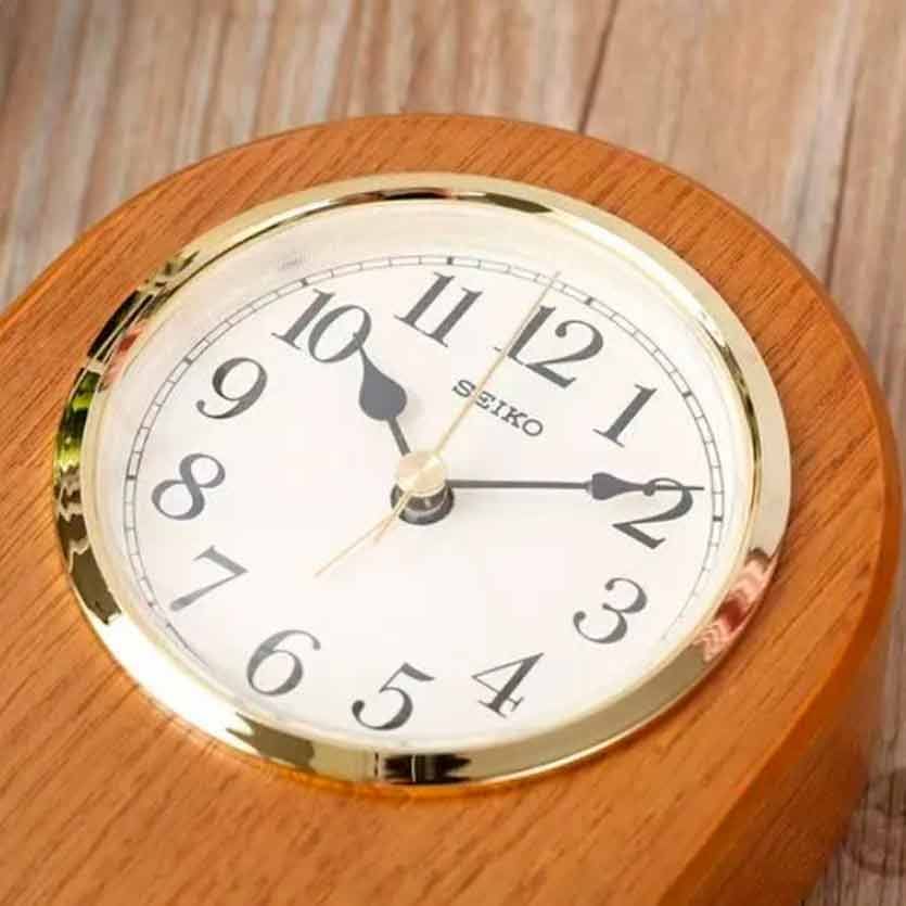 Настольные часы Seiko Quartz Table Clock QXE031BN
