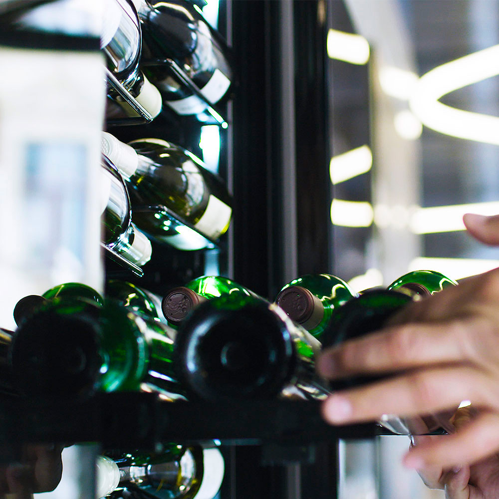 Винный шкаф Temptech CPRO1800SX-24 Copenhagen