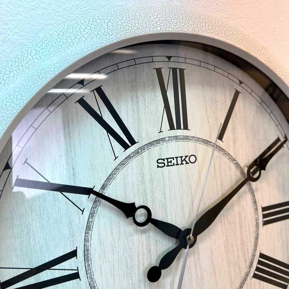 Настенные часы Seiko Quartz Wall Clock QXA815W