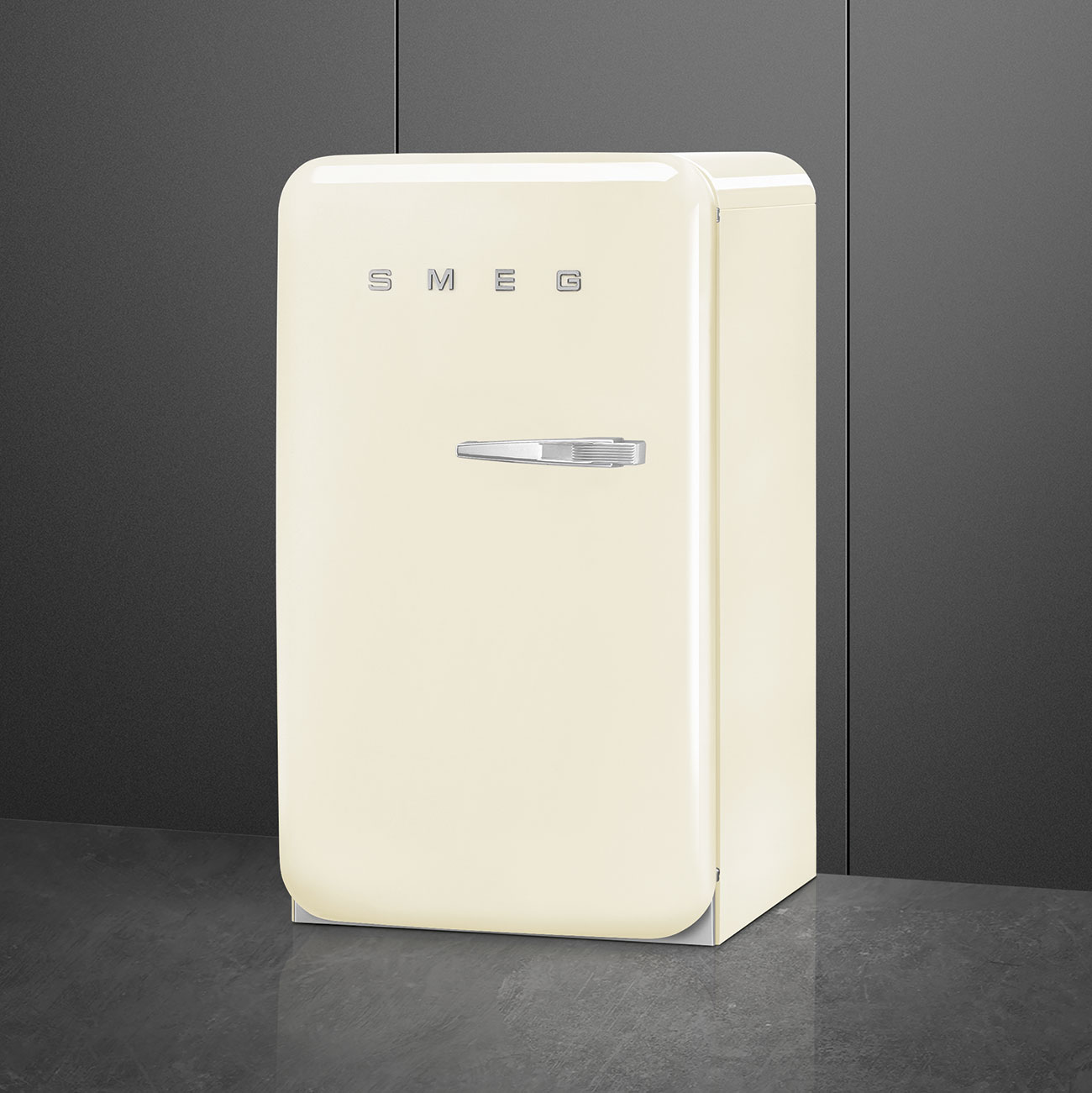Холодильник SMEG FAB10LCR6