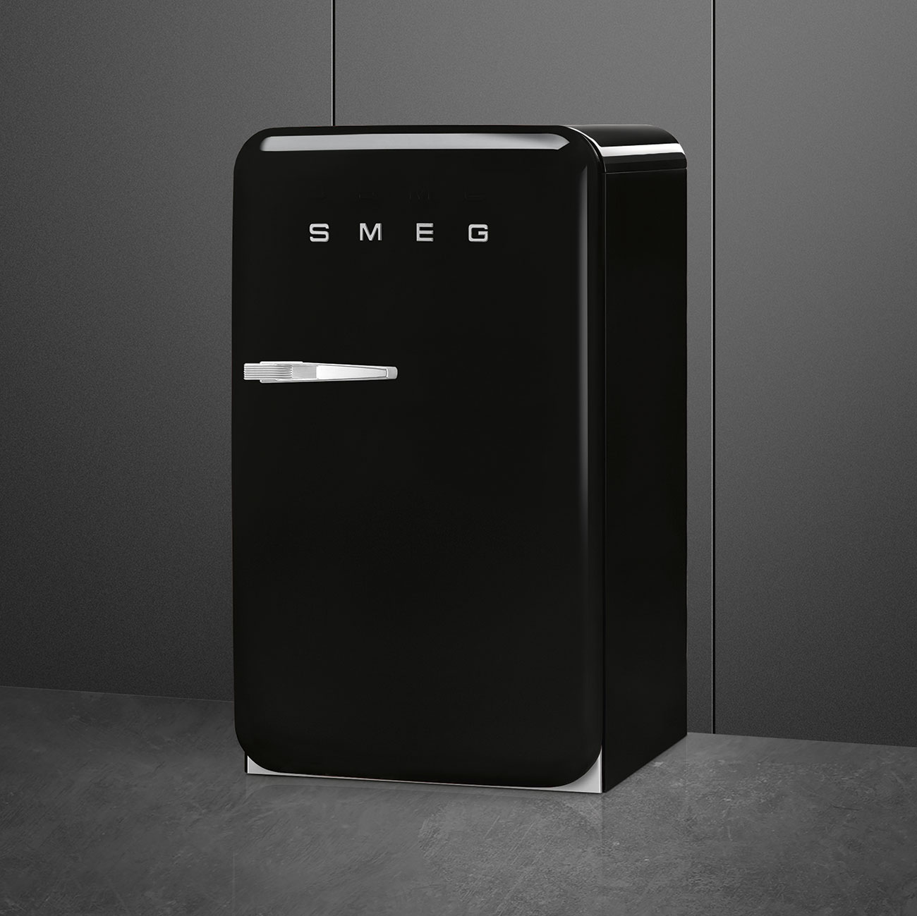 Холодильник SMEG FAB10RBL6