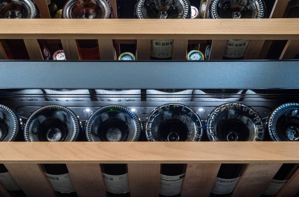 Встраиваемый винный шкаф La Sommeliere LSBI36BDZ