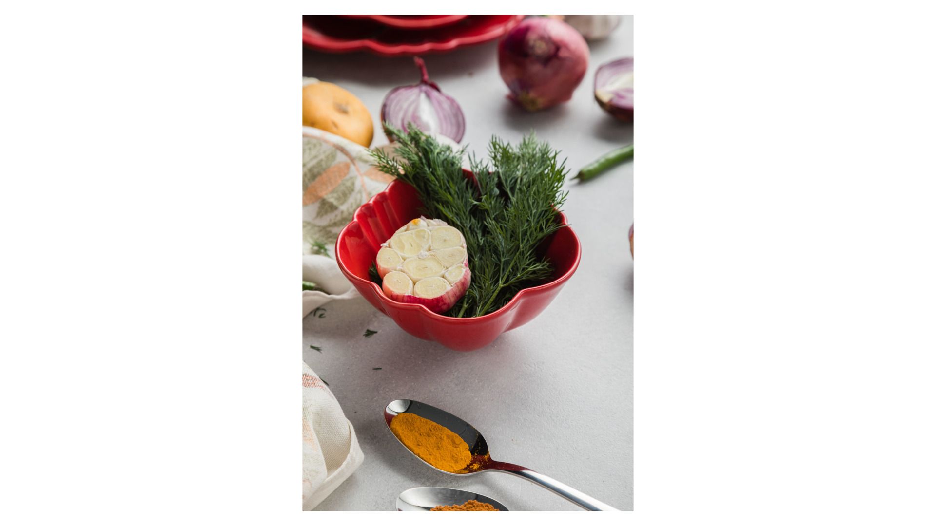 Салатник Bordallo Pinheiro Tomato Large Bowl 65022238