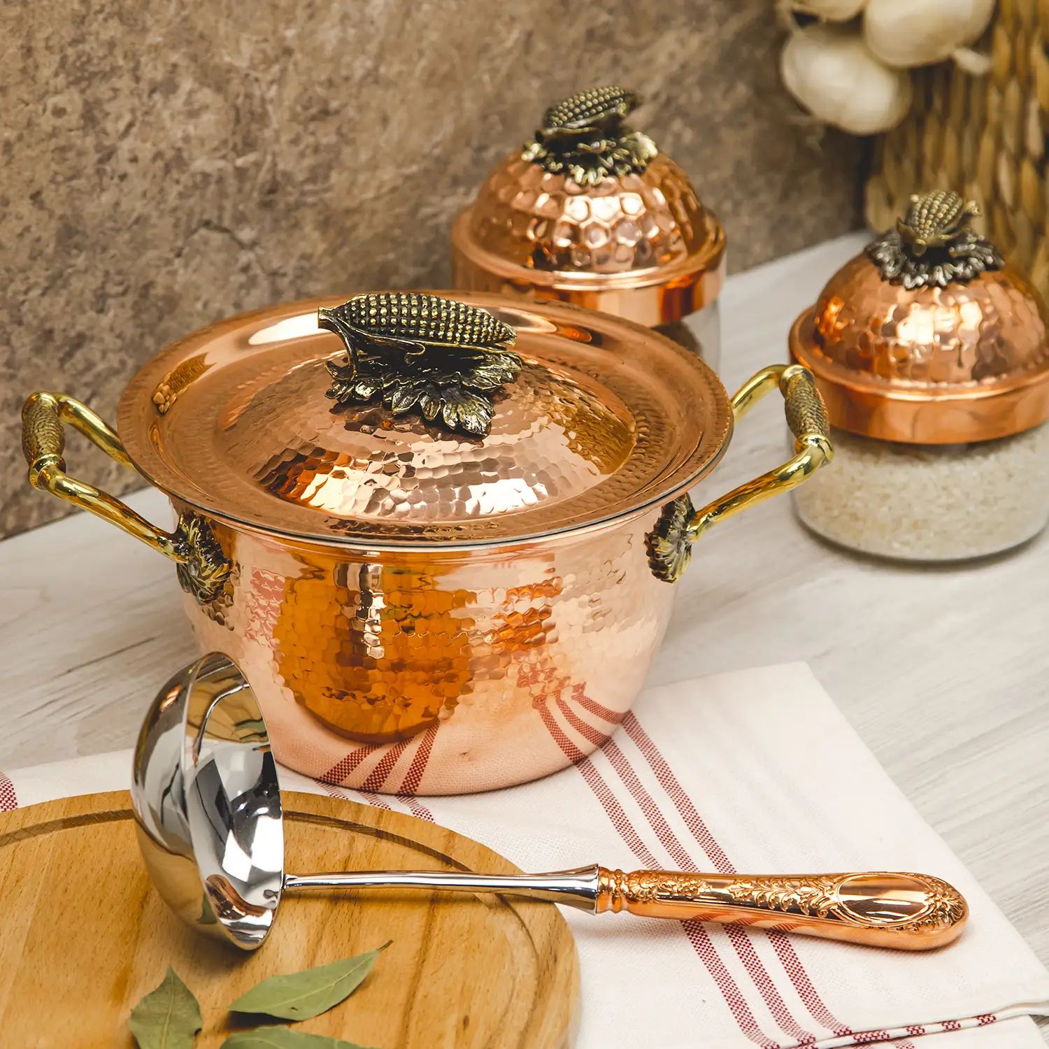 Кастрюля с крышкой Кольчугинский Мельхиор KM111756