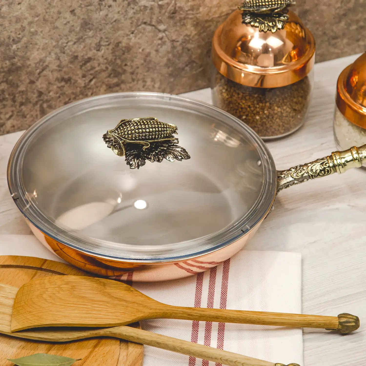 Сковорода с крышкой Кольчугинский Мельхиор KM111763